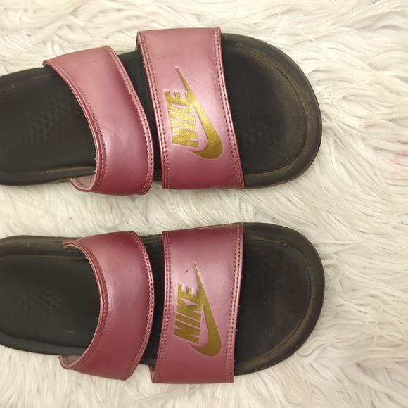 Nike Benassi Duo Ultra Slide Rose and Gold Sandals - Picture 1 of 8